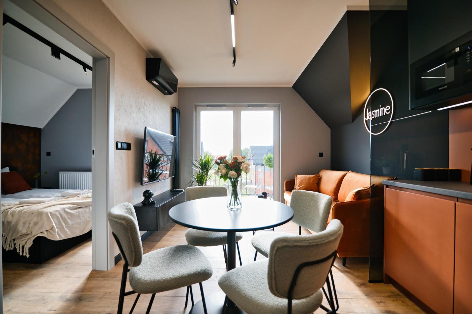 Jasmine By Housine Aparthotel Zator Ngoại thất bức ảnh