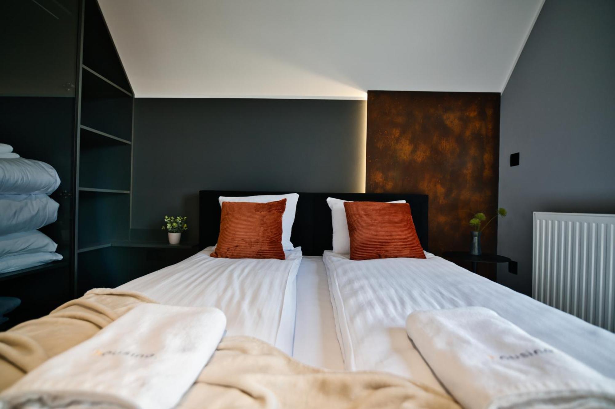 Jasmine By Housine Aparthotel Zator Ngoại thất bức ảnh