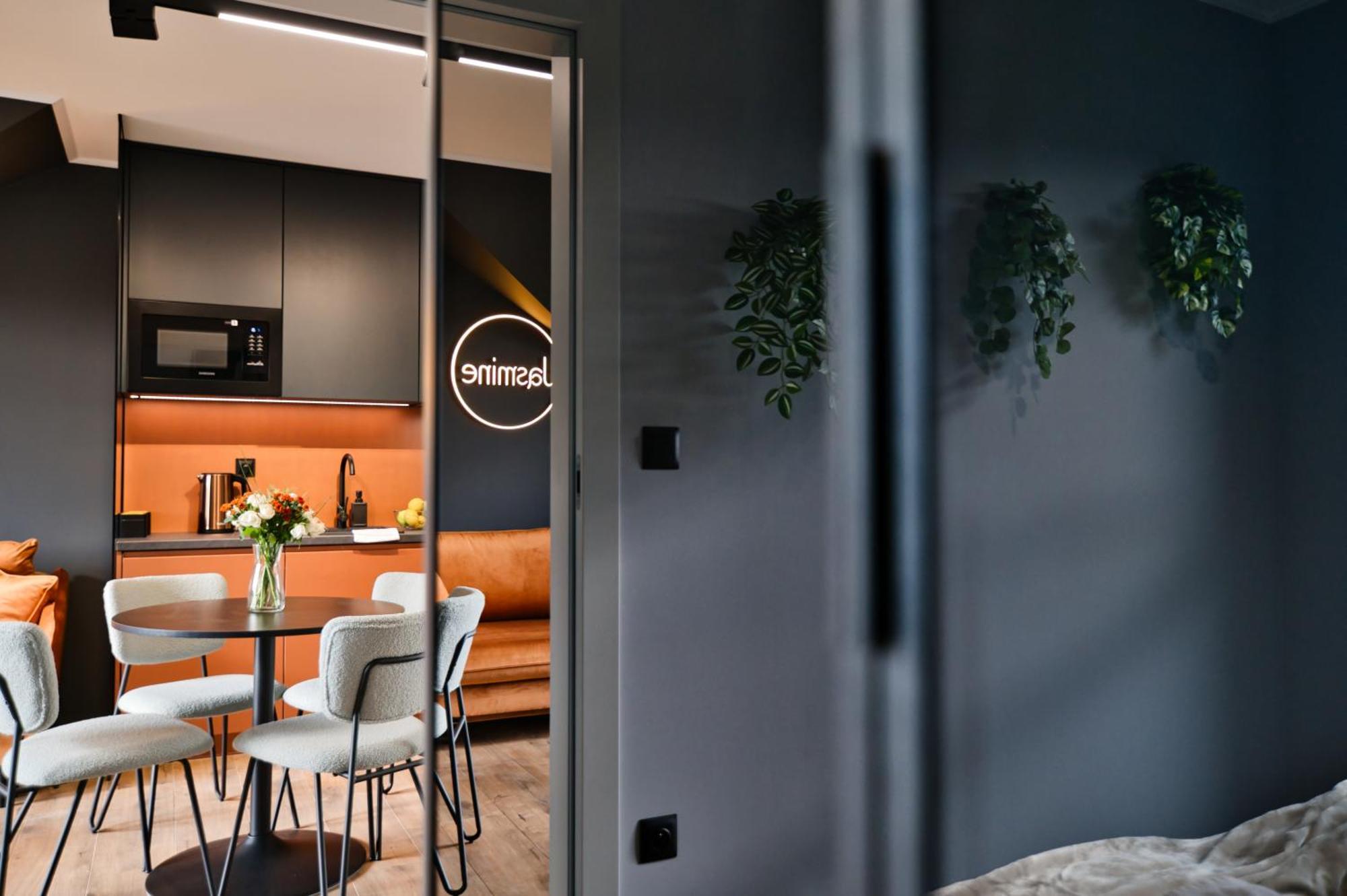 Jasmine By Housine Aparthotel Zator Ngoại thất bức ảnh